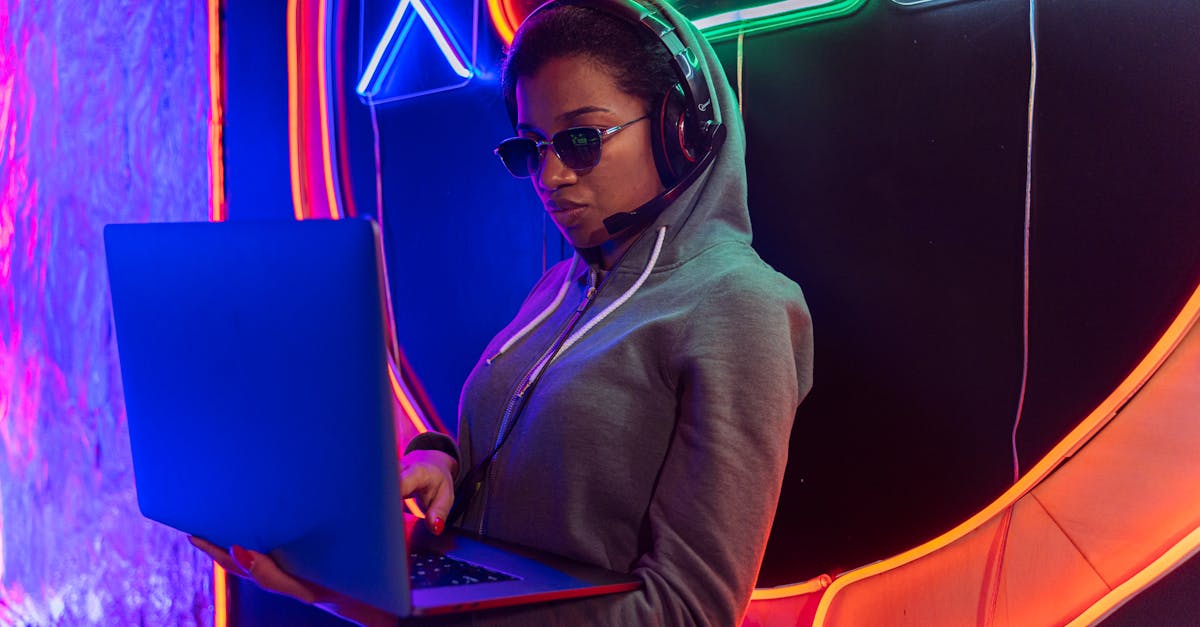 定制实名认证账号:流量卡的安装、拆卸和更新方法