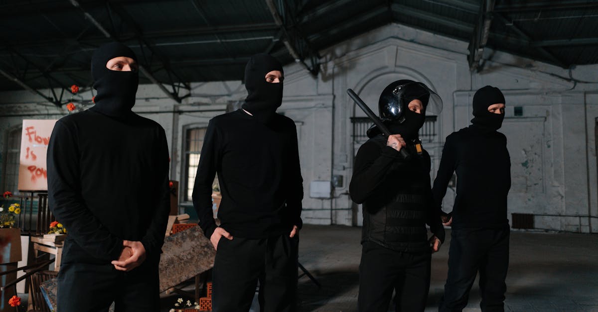 短信轰炸源码实名账号:流量卡的优先服务和快速响应率比较