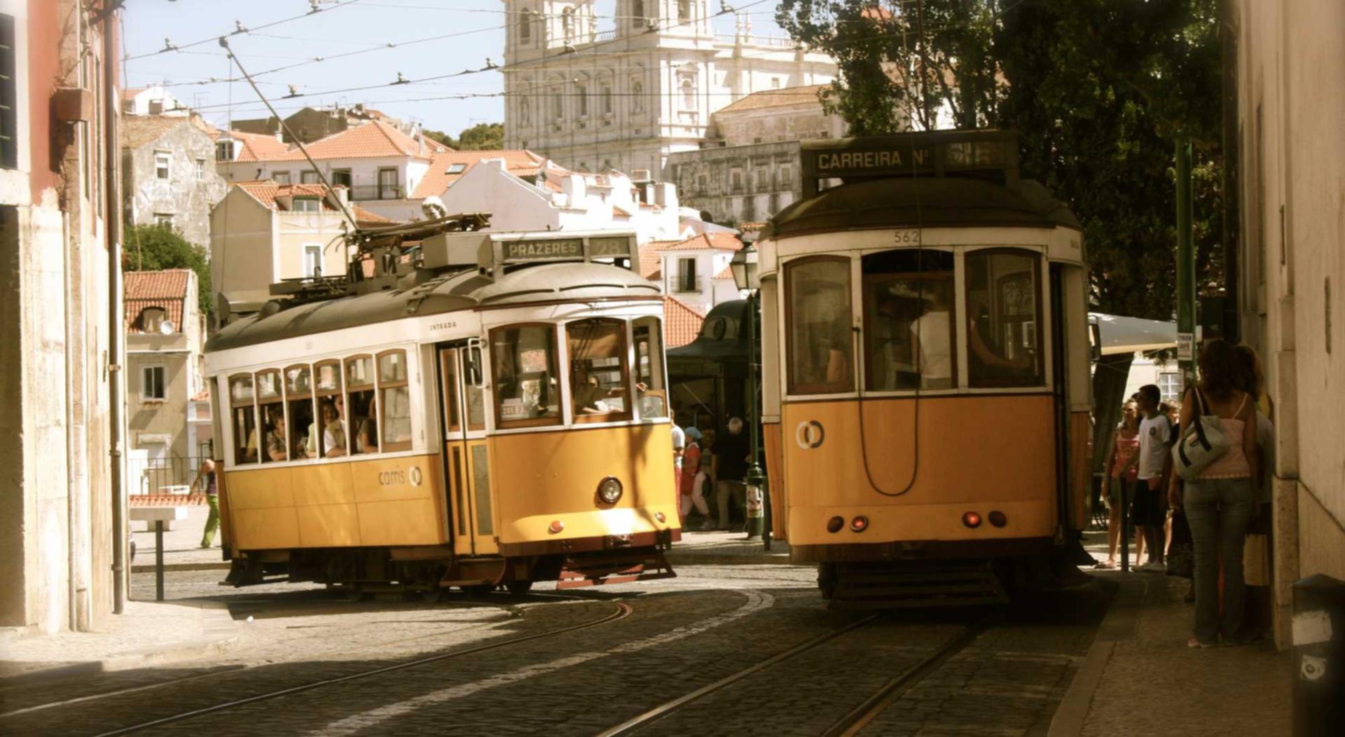 快代理ip实名账号:流量卡在智能教育中的应用