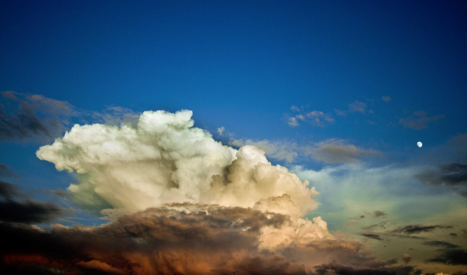 魔兽世界（欧服）：如何联系游戏账号注册